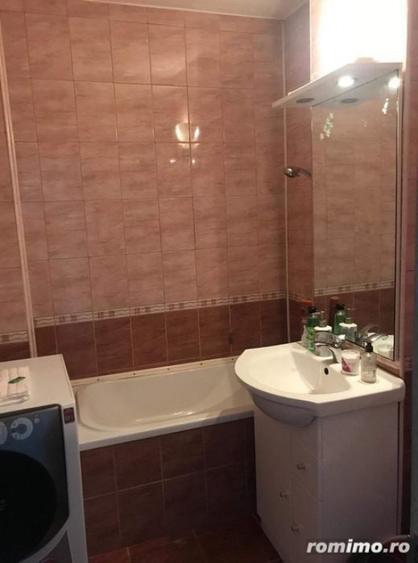 Apartament cu 2 camere decomandat în Soarelui