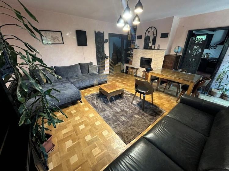 Casă individuală cu 5 camere cu Canalizare în Făget