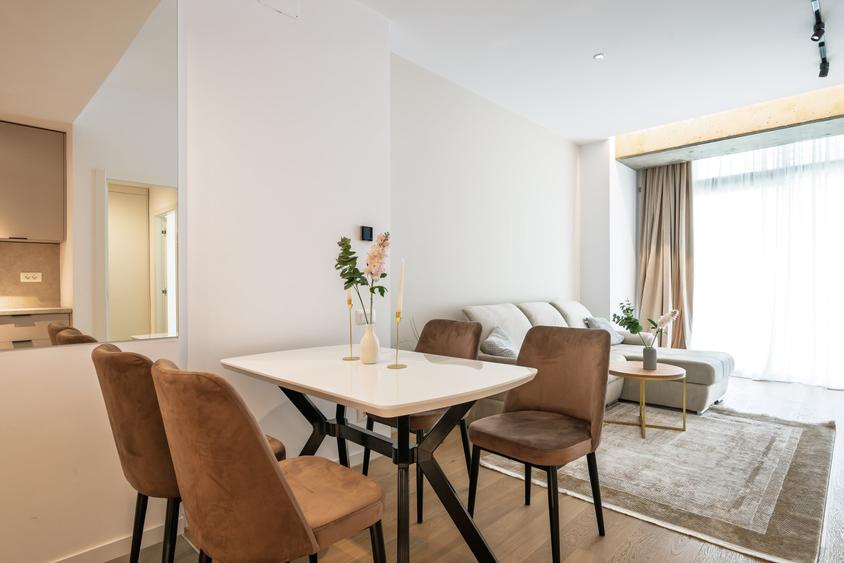 Apartament cu 2 camere decomandat în Floreasca