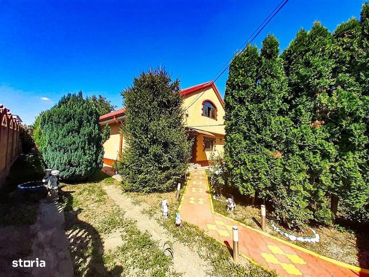 Casă cu 4 camere cu Teren 600 Mp în Valea Lupului