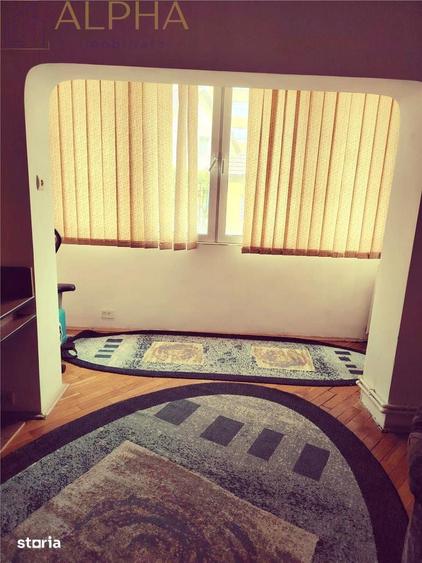 Apartament cu 3 camere decomandat în Central