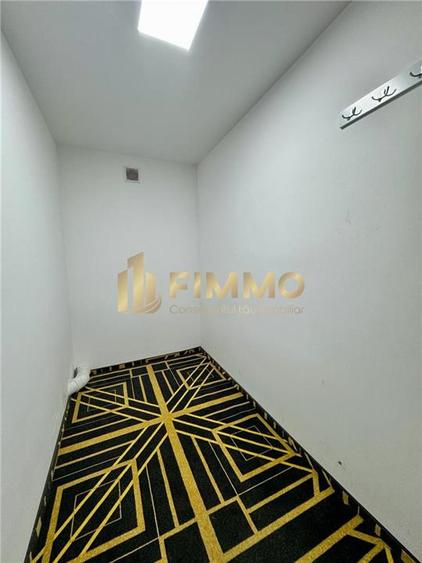 Spațiu comercial, de 10 mp, în Obcini
