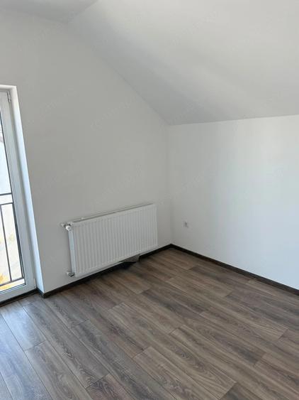 Casă cu 4 camere cu Teren 375 Mp în Central