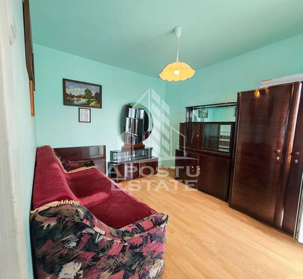 Apartament cu 2 camere nedecomandat, mobilat în Circumvalațiunii