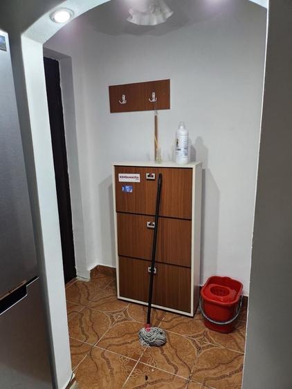 Apartament cu 2 camere decomandat în Titan