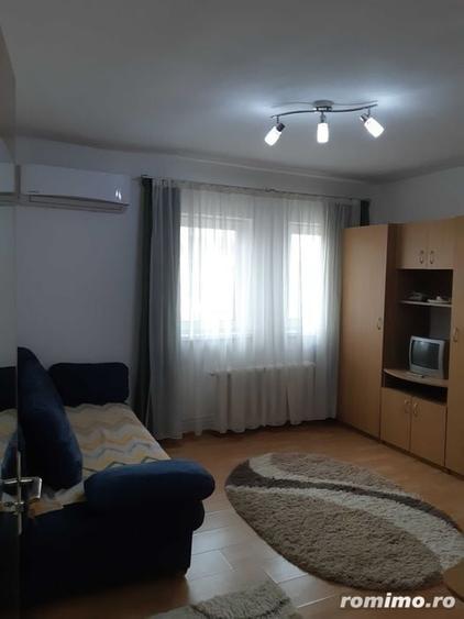 Apartament cu 2 camere decomandat în Buziașului
