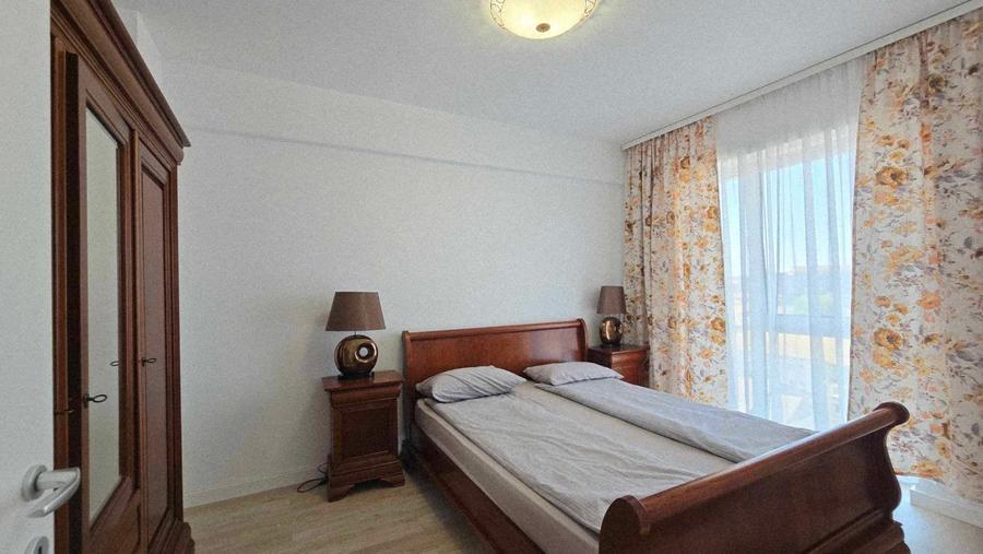 Apartament cu 2 camere nedecomandat în Nufărul