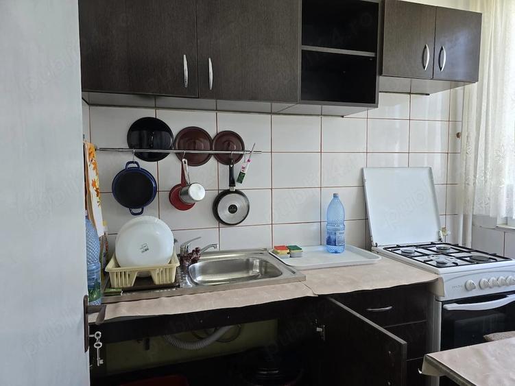 Garsonieră semidecomandată în Brazda lui Novac