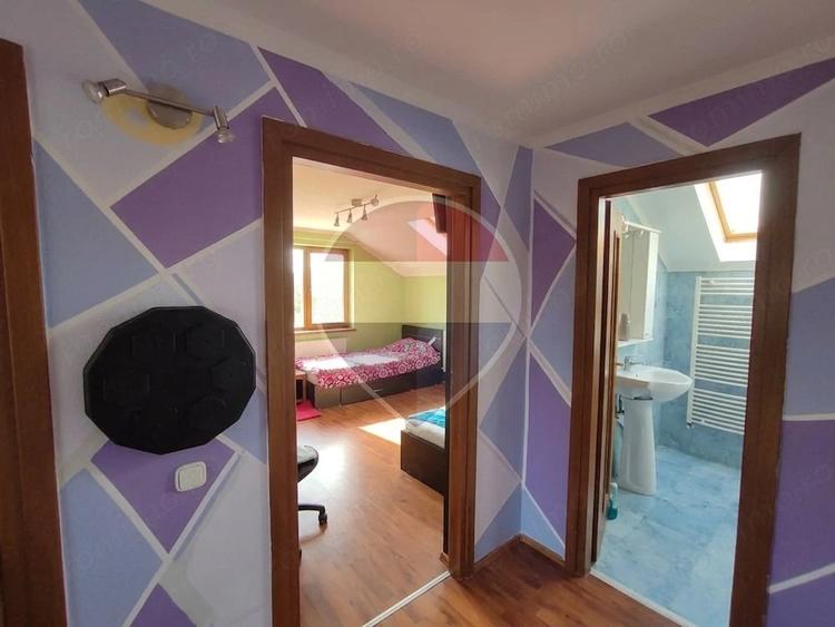 Casă cu 4 camere în Cantemir