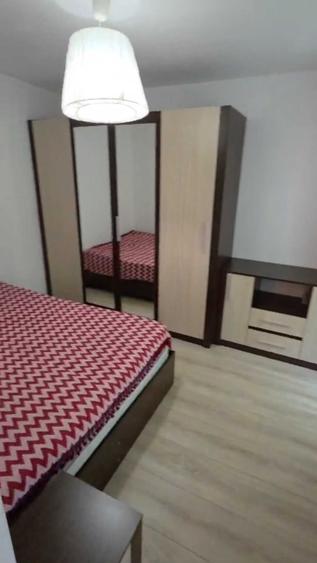 Apartament cu 2 camere semidecomandat în Dumbrăvița