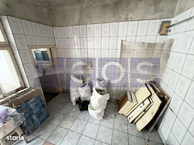 Casă cu 2 camere cu Teren 225 Mp în Grivița