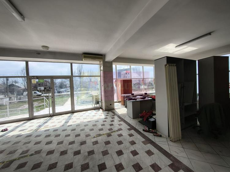 Spațiu comercial, de 238 mp, în Alexandriei