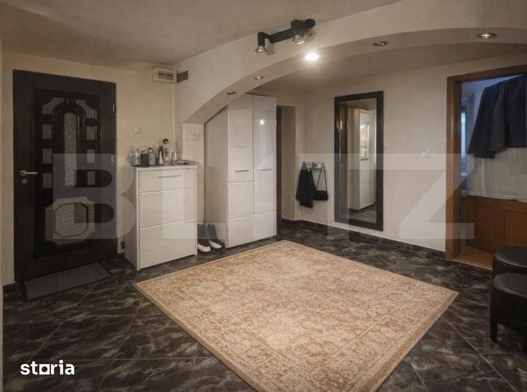 Apartament cu 4 camere în Central