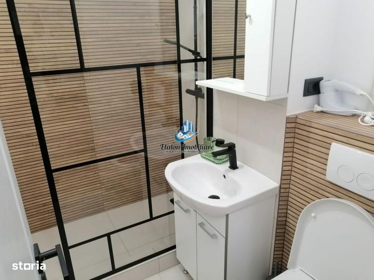 Apartament cu 2 camere decomandat în Precista