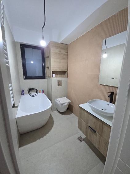 Apartament cu 3 camere în Aviației