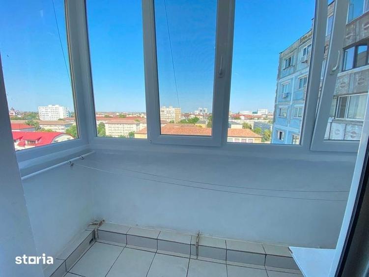 Apartament cu 3 camere decomandat în Circumvalațiunii