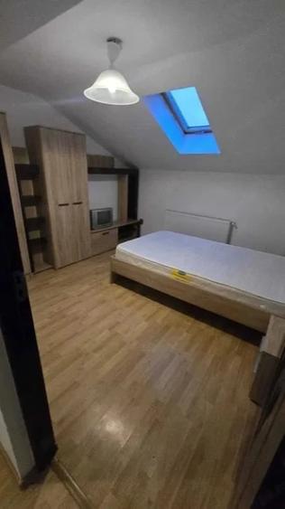 Apartament cu 3 camere semidecomandat în Chișoda