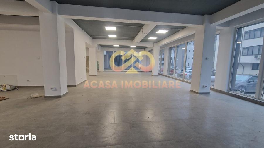 Spațiu comercial, de 277 mp, în Miroslava