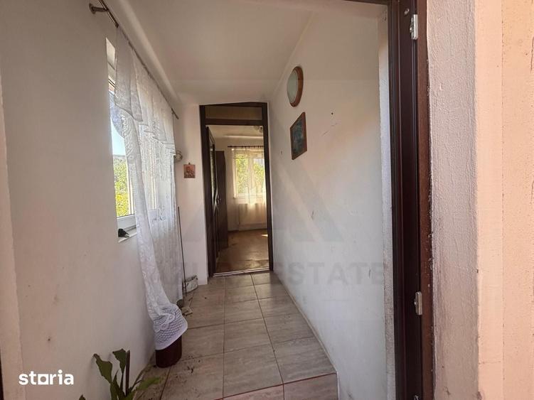 Casă cu 3 camere decomandat cu Teren 335 Mp în Trei Stejari