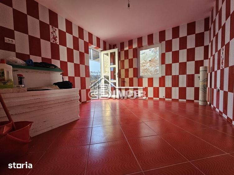 Casă cu 2 camere cu Teren 191 Mp în Central