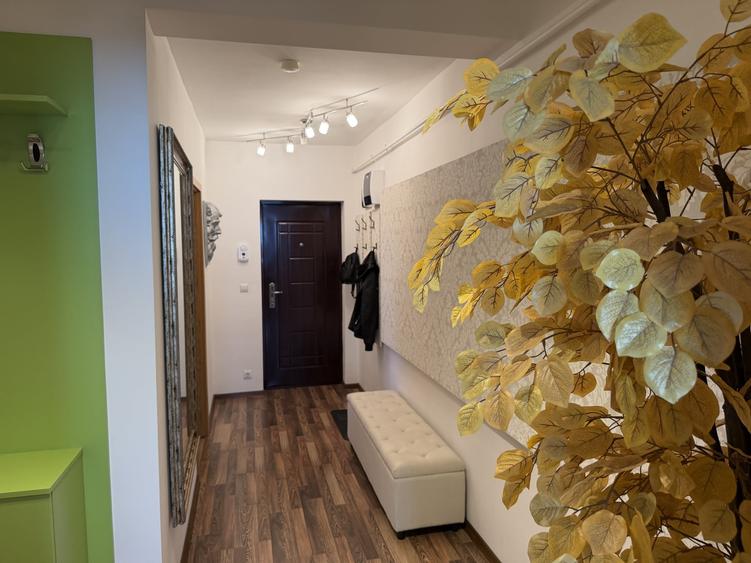 Apartament cu 2 camere decomandat, mobilat în Lazaret