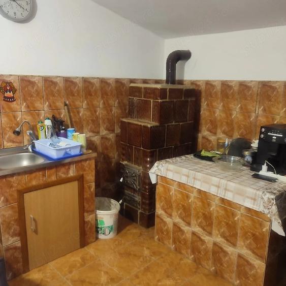 Casă cu 4 camere cu Teren 1450 Mp în Sacoșu Turcesc