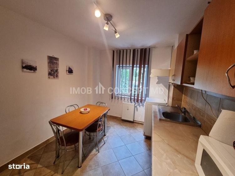 Apartament cu 2 camere decomandat în Republicii