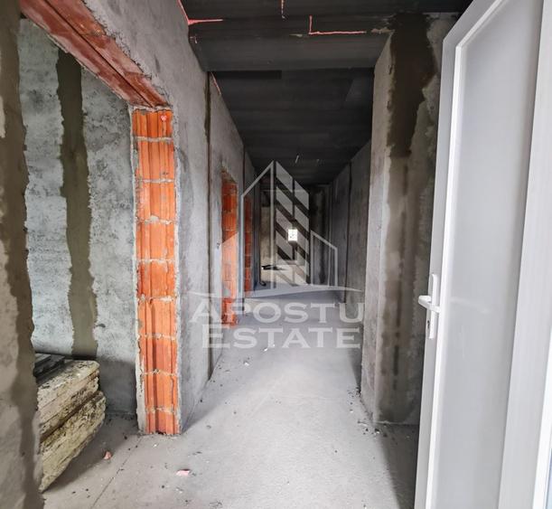 Duplex cu 3 camere cu Canalizare în Șag