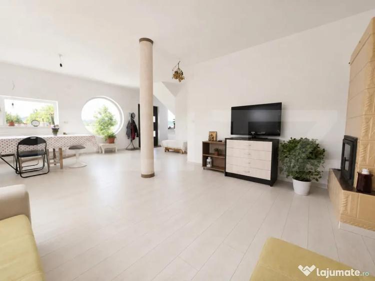 Casă cu 4 camere cu Teren 1458 Mp în Central