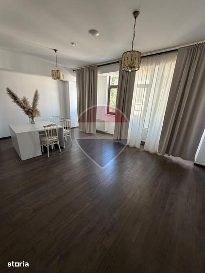 Spațiu comercial, de 38,600 mp, în Ultracentral