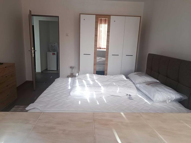 Apartament cu 2 camere decomandat în Circumvalațiunii