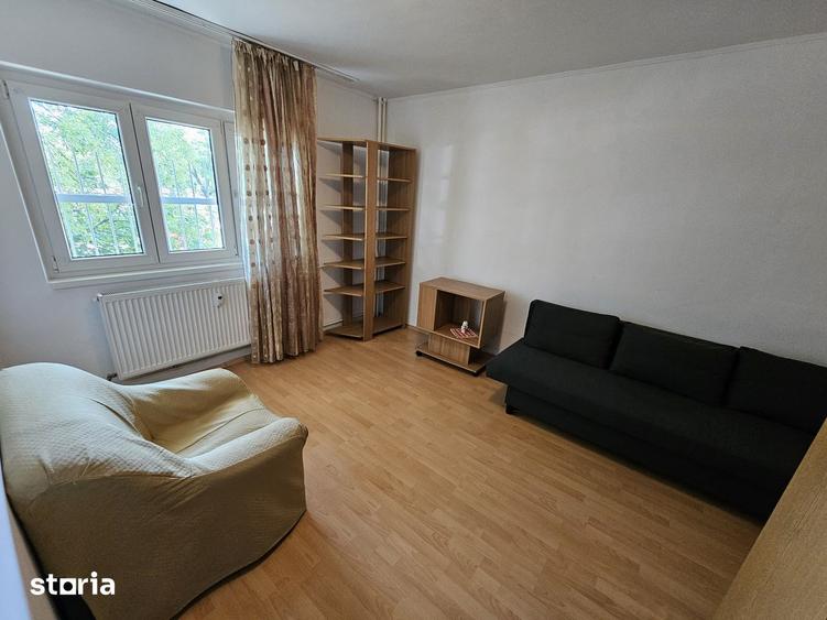 Apartament cu 2 camere decomandat în 13 Septembrie