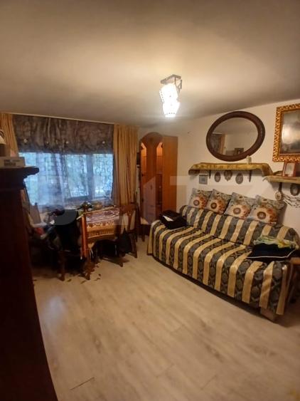 Apartament cu 4 camere decomandat, mobilat în Zimbru