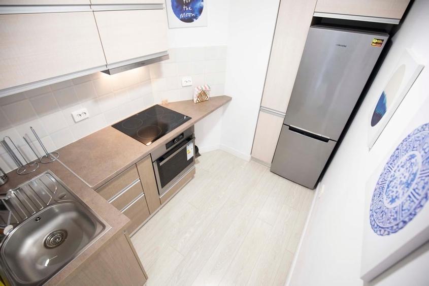 Apartament cu 2 camere semidecomandat în Calea Victoriei
