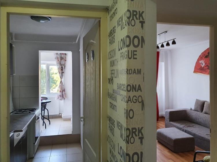 Garsonieră decomandată în Drumul Taberei