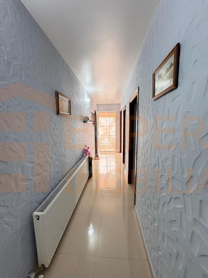 Duplex cu 5 camere cu Canalizare în Mamaia-Sat