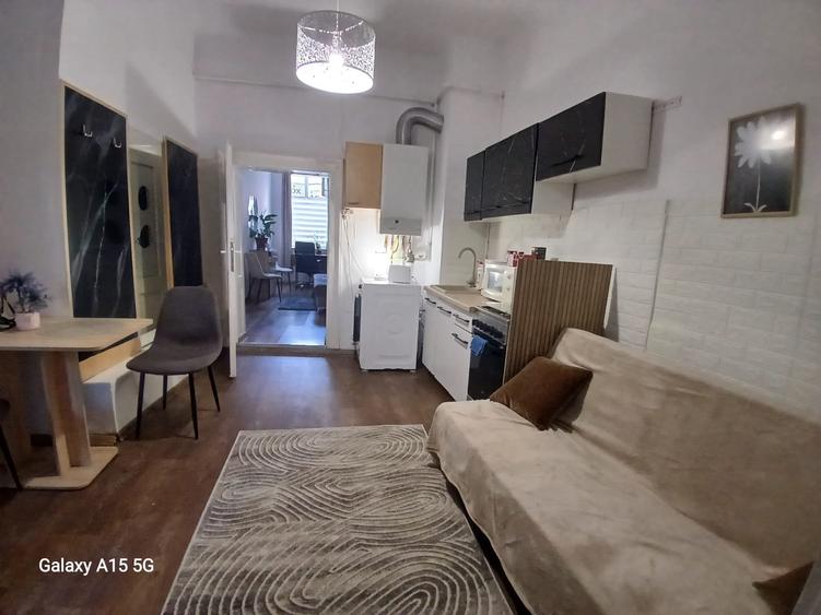 Apartament cu 2 camere circular în Central