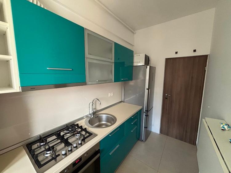 Apartament cu 2 camere semidecomandat în Parcul Carol