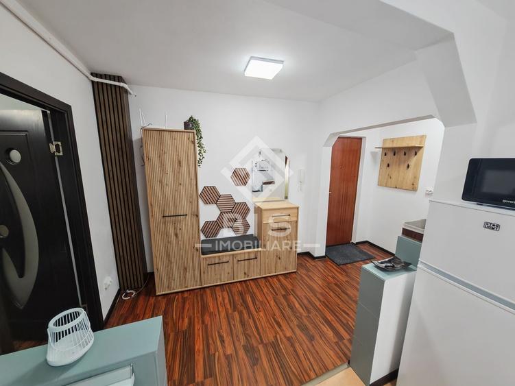 Apartament cu 2 camere decomandat în Calea Moldovei