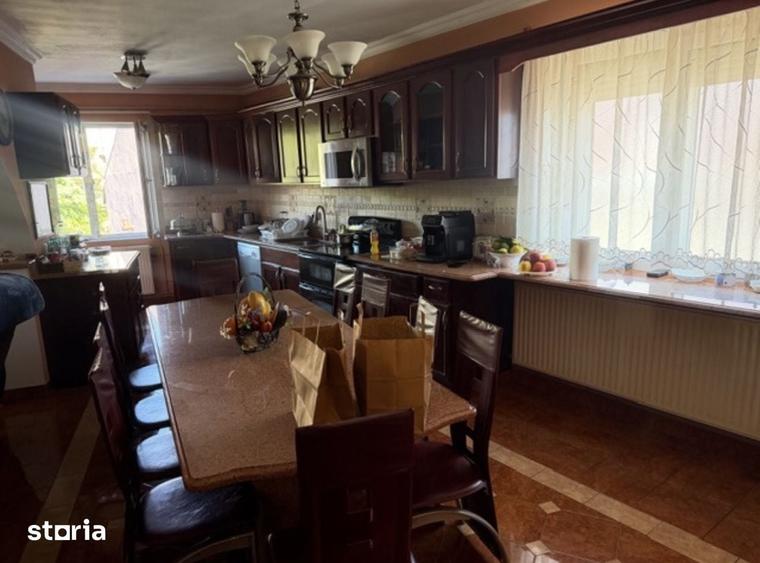 Casă cu Teren 517 Mp în Lucian Blaga