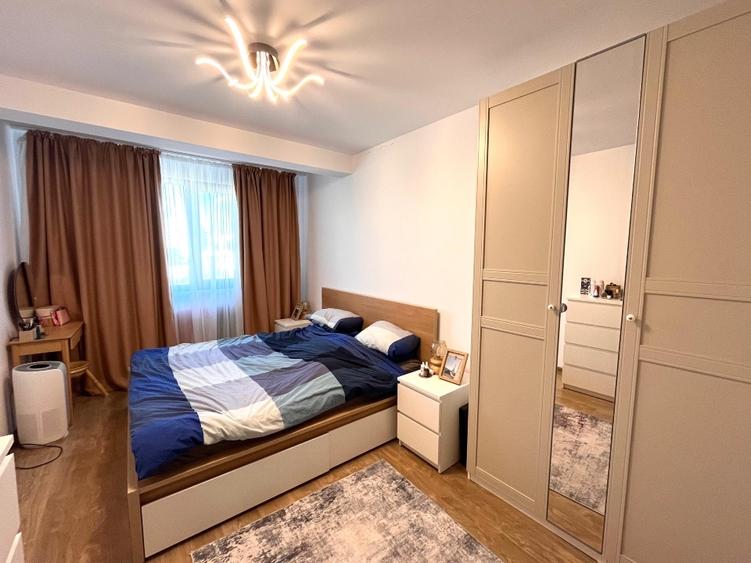 Apartament cu 2 camere semidecomandat, mobilat în Mihai Bravu