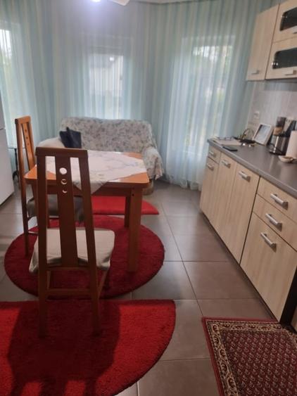 Casă individuală cu 5 camere cu Canalizare în Frătăuții Vechi