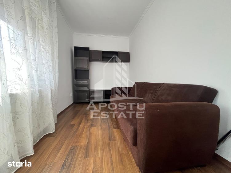 Casă cu 3 camere cu Teren 730 Mp în Grădiște