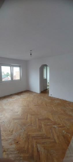 Apartament cu 2 camere în Horea