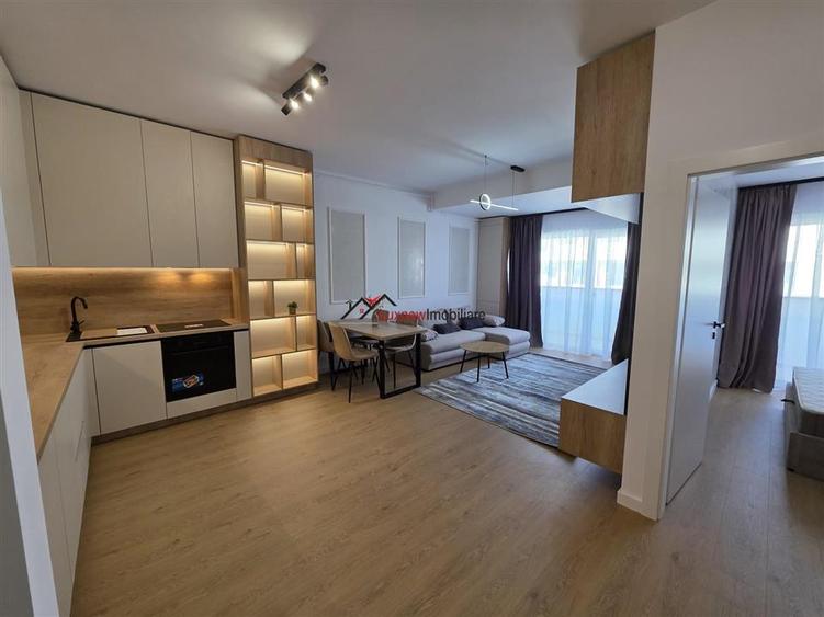 Apartament cu 2 camere semidecomandat, mobilat în Florești