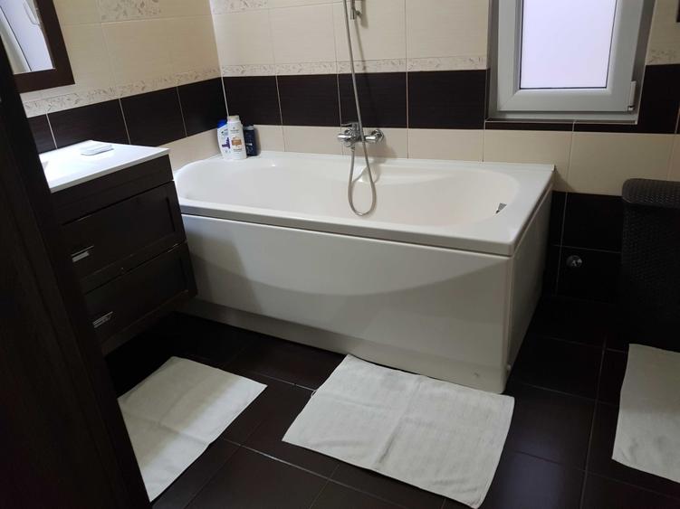 Casă cu 4 camere în Gai
