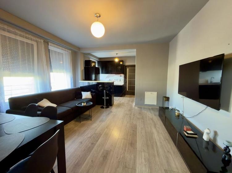Apartament 2 camere zona Prima Shops Decebal - 1