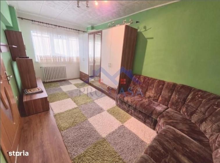 Apartament cu 2 camere decomandat în Cetate — fotografia 3