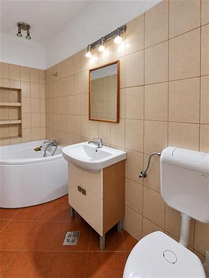 Apartament cu 2 camere decomandat în Semicentral