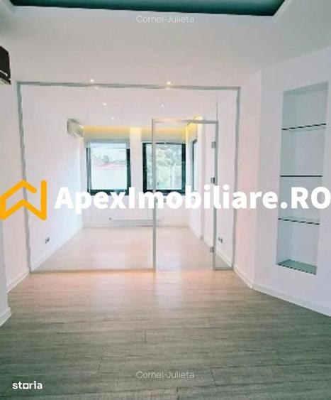 Casă cu 4 camere cu Teren 100 Mp în Gara de Nord